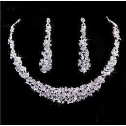 Set Bijuterii Colier si Cercei Elegant Diamond